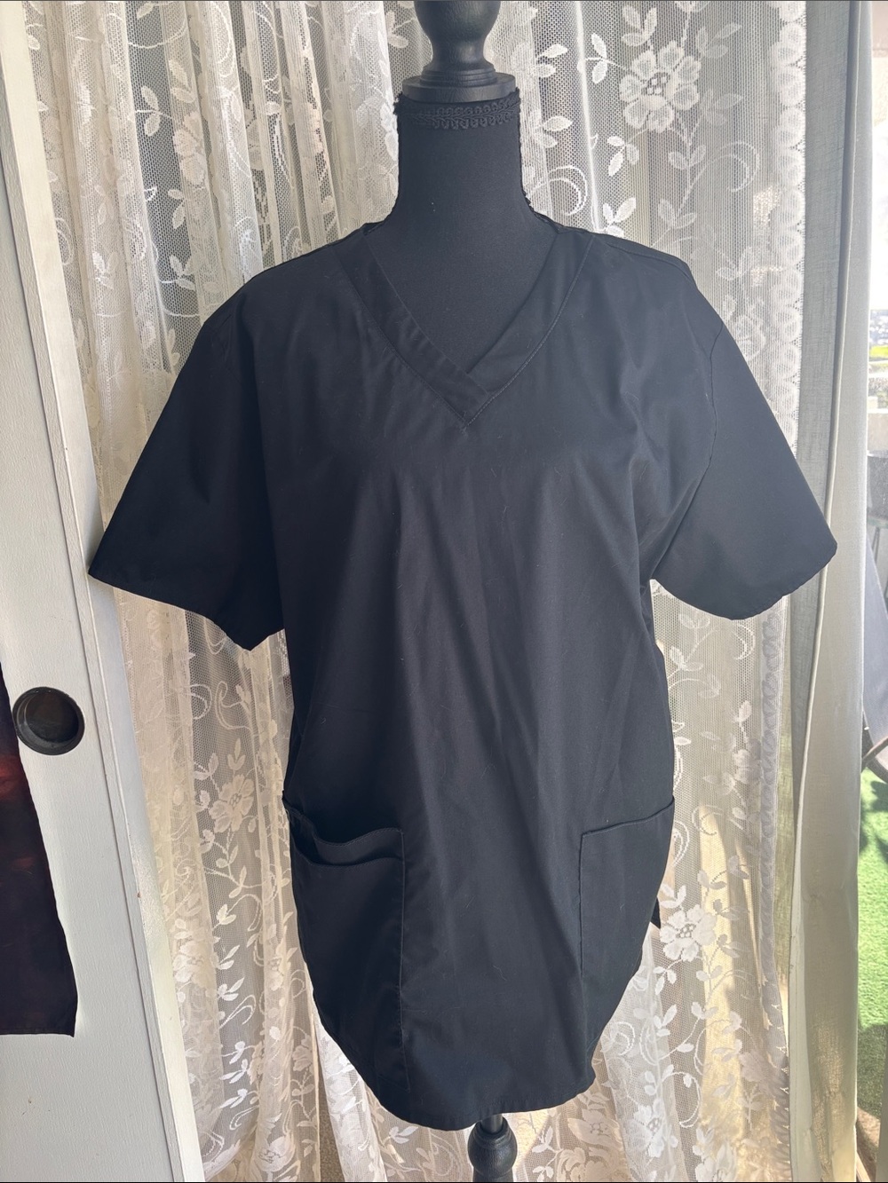 Black V-Neck Short Sleeve Scrub Top